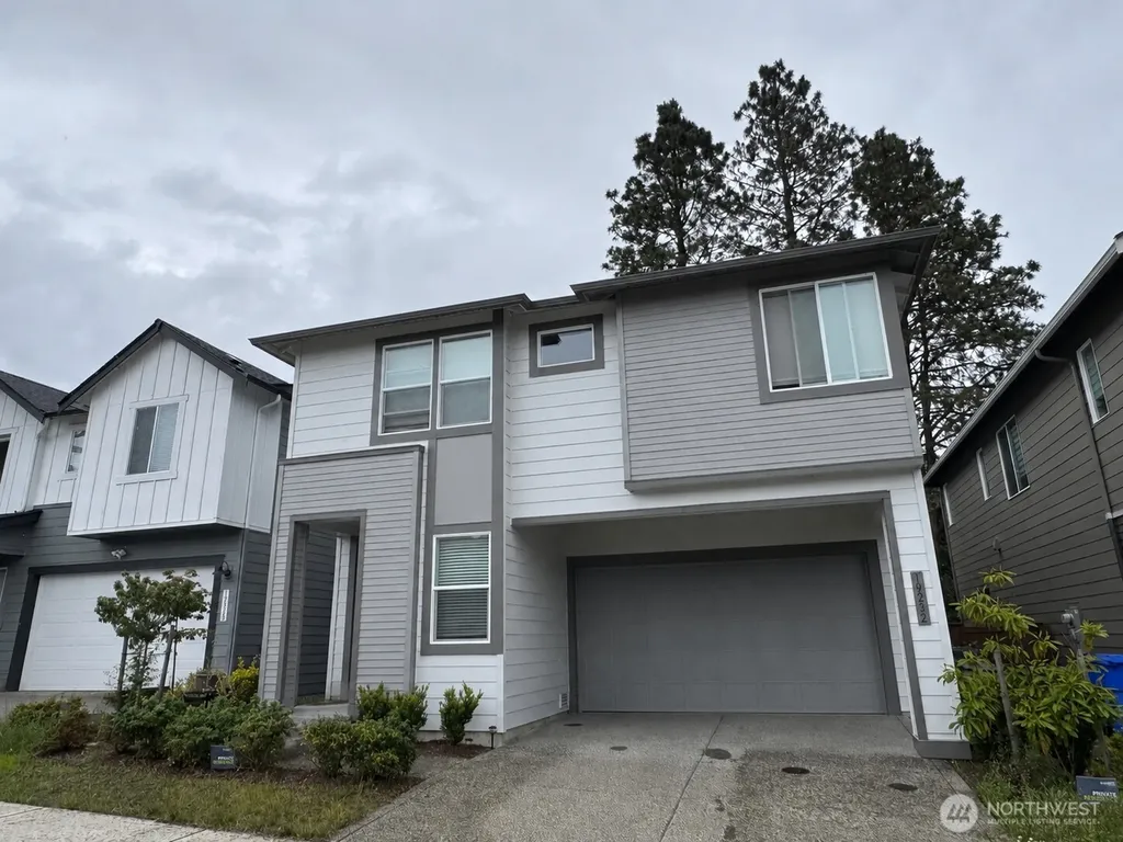19232 SE 112th Pl SE Kent WA 98031