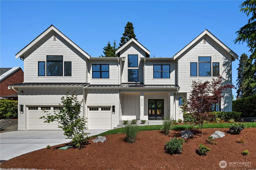4024 85th Avenue SE Mercer Island WA 98040