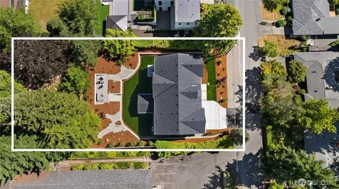 4024 85th Avenue SE Mercer Island WA 98040