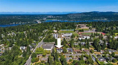 4024 85th Avenue SE Mercer Island WA 98040