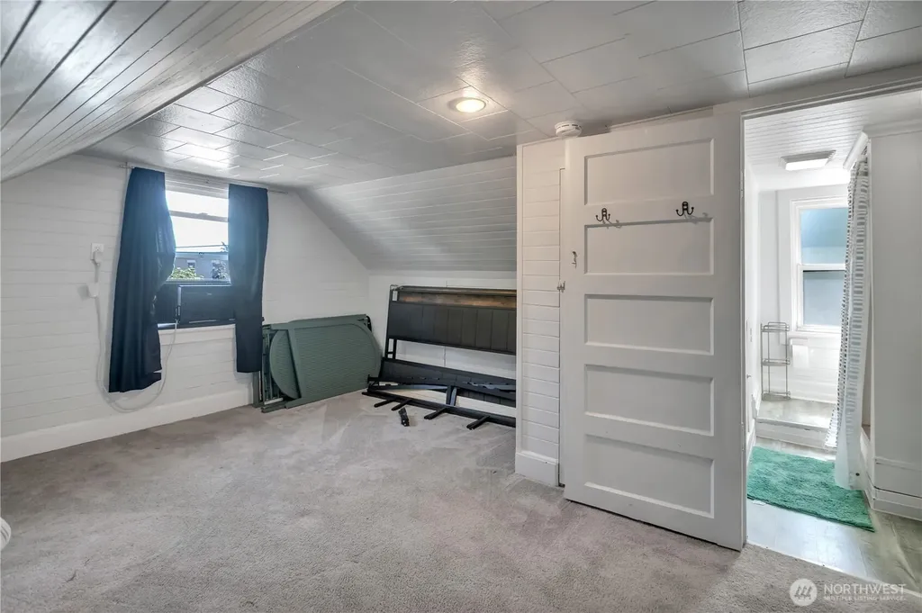 1242 Ridgeway Place E Port Orchard WA 98366
