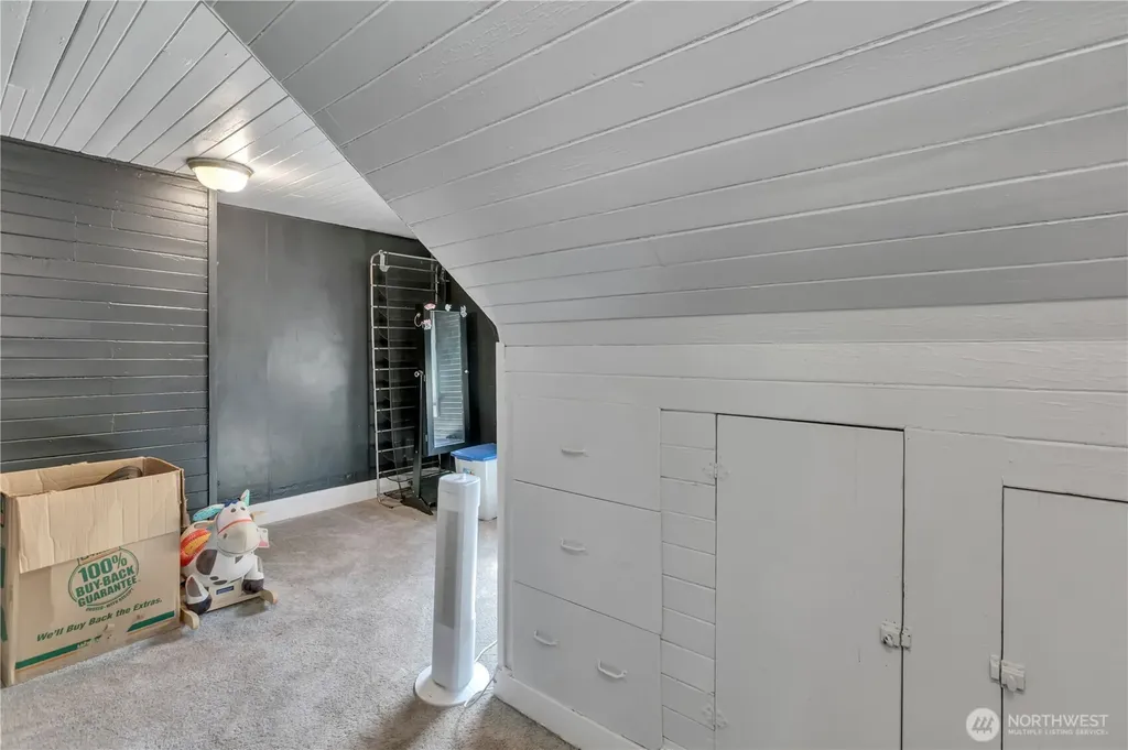 1242 Ridgeway Place E Port Orchard WA 98366