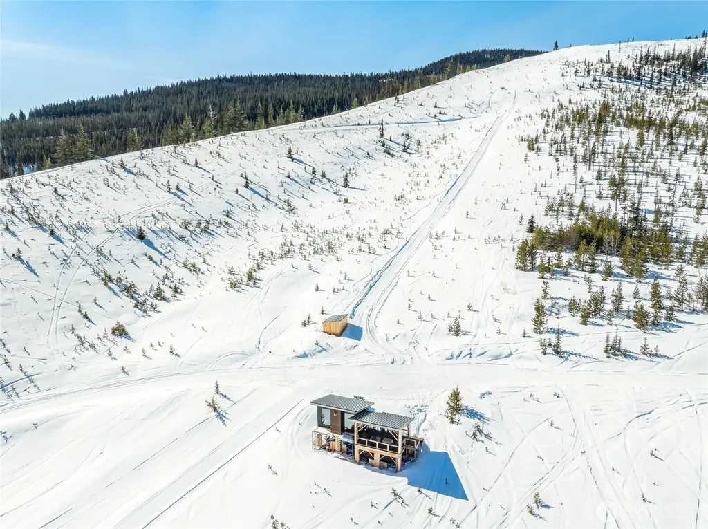 1 Mountain Club Fs Road 6930 Leavenworth WA 98826