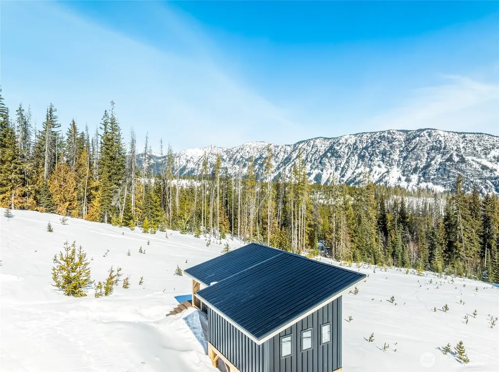 1 Mountain Club Fs Road 6930 Leavenworth WA 98826