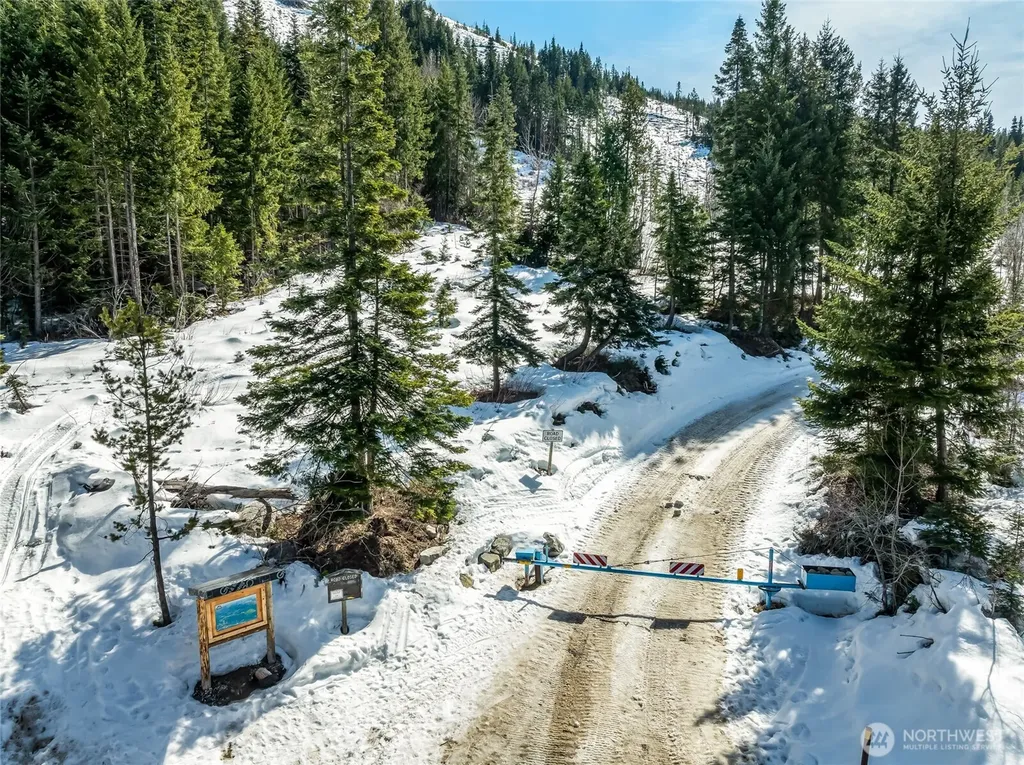 1 Mountain Club Fs Road 6930 Leavenworth WA 98826