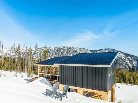 1 Mountain Club Fs Road 6930 Leavenworth WA 98826