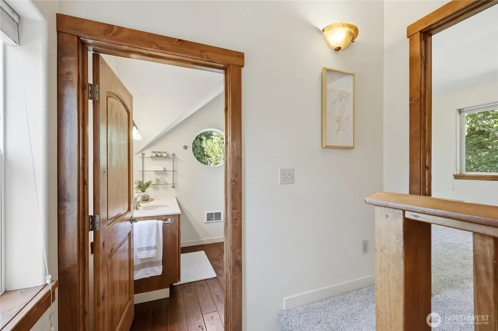 2307 Madrona Street Port Townsend WA 98368