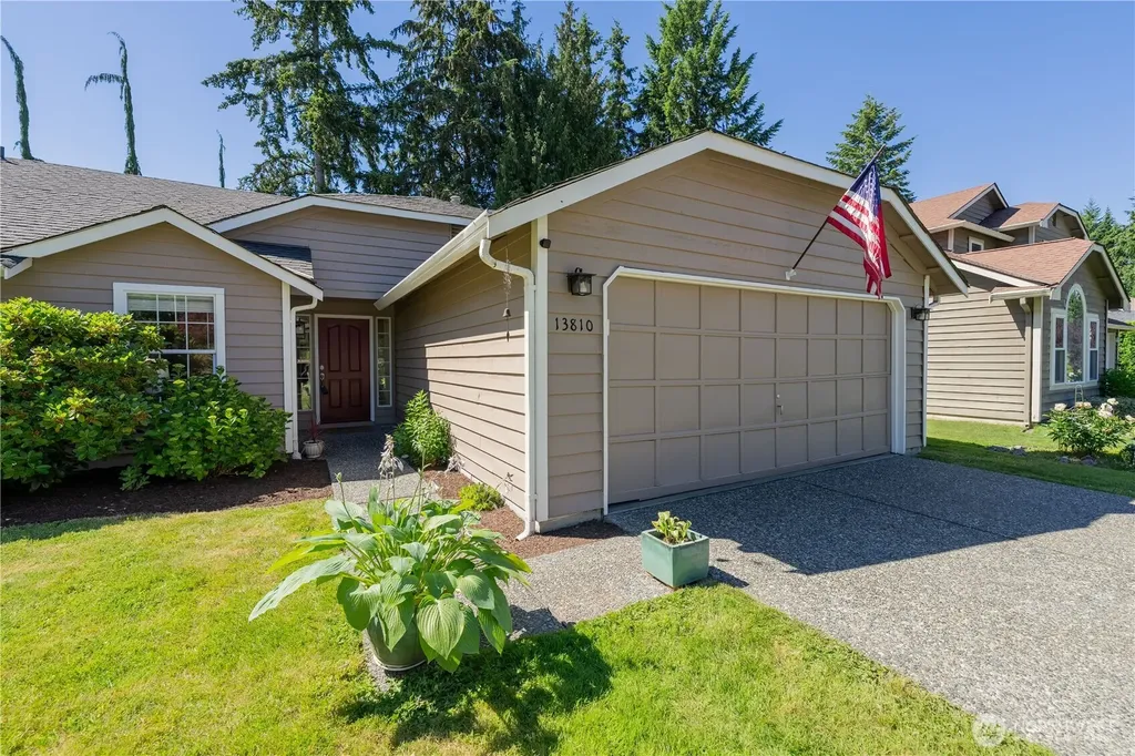 13810 56th Drive SE Everett WA 98208