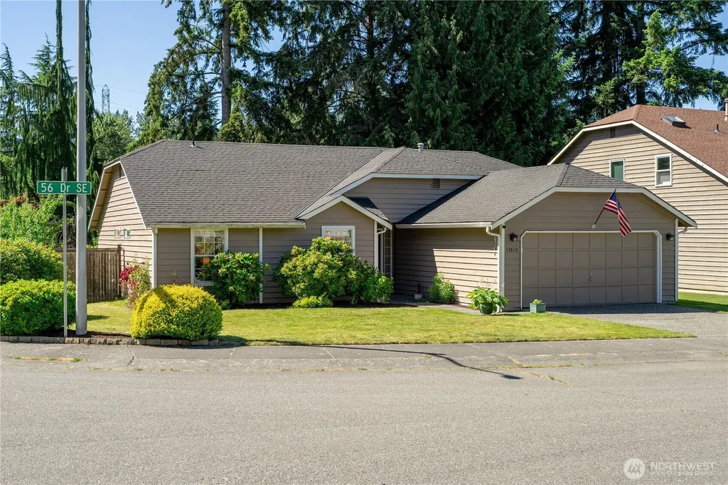 13810 56th Drive SE Everett WA 98208