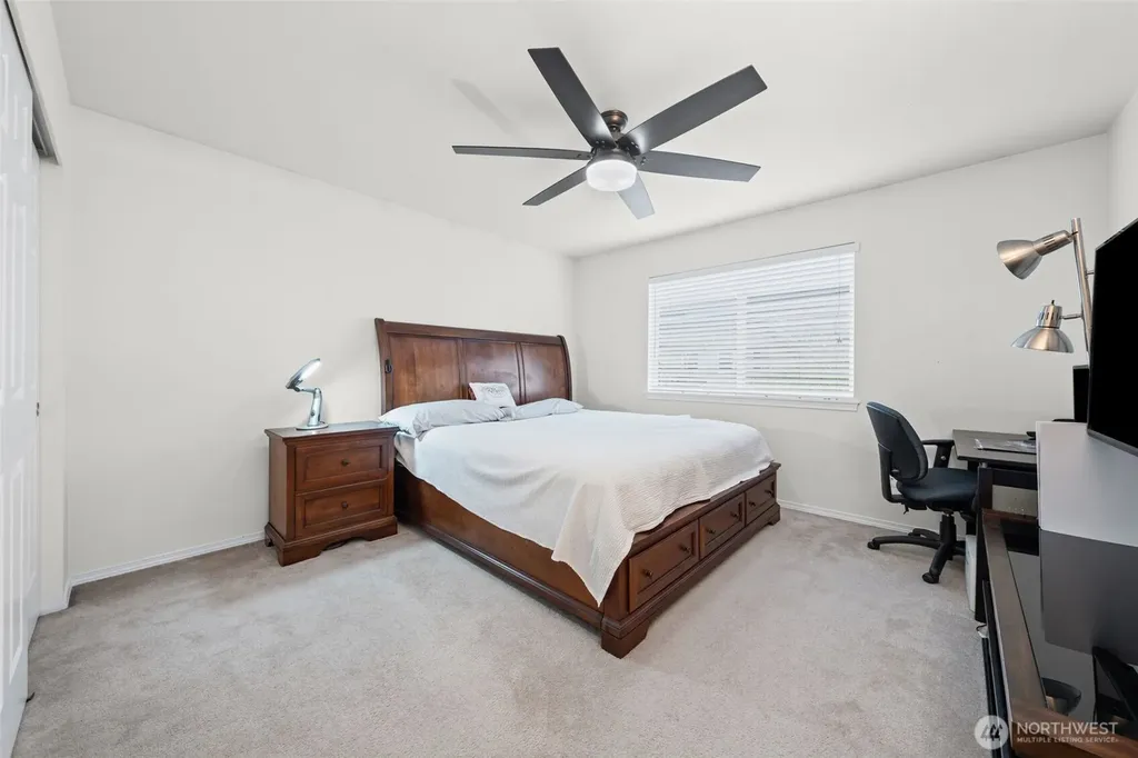 1817 180th Place SW Lynnwood WA 98037