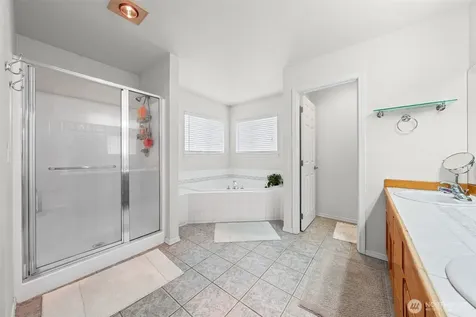 1817 180th Place SW Lynnwood WA 98037
