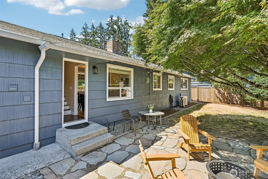 108 N 184th Street Shoreline WA 98133
