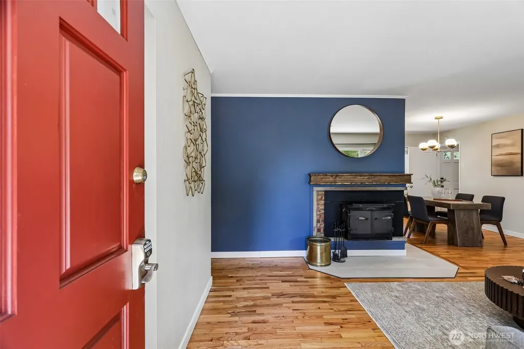108 N 184th Street Shoreline WA 98133