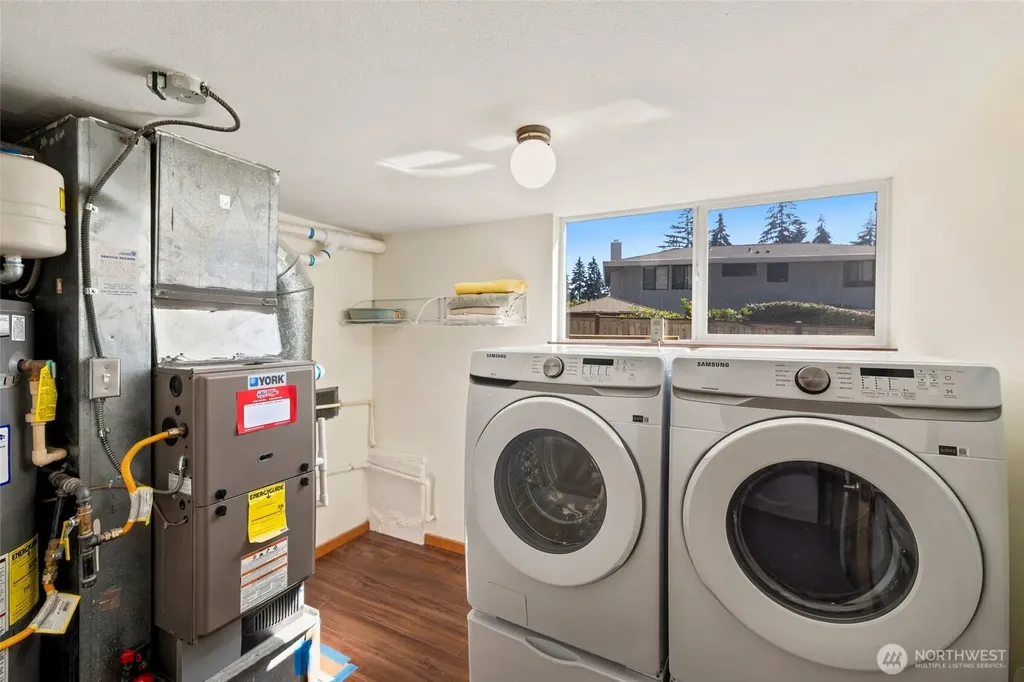 3657 SW 318th Street Federal Way WA 98023