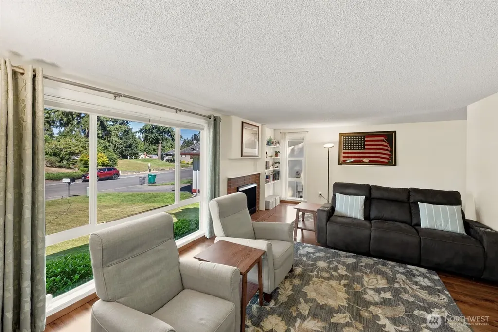 3657 SW 318th Street Federal Way WA 98023