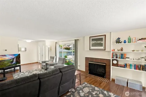 3657 SW 318th Street Federal Way WA 98023