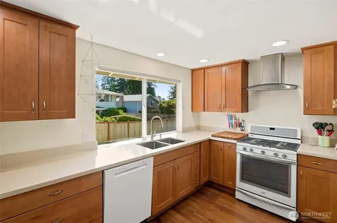 3657 SW 318th Street Federal Way WA 98023