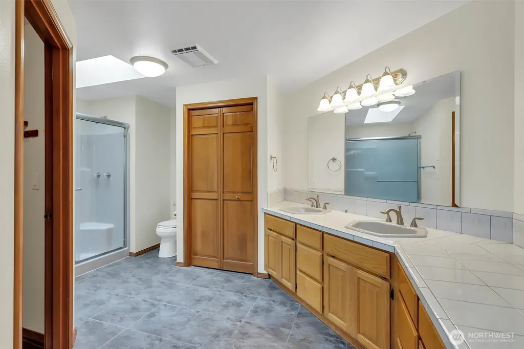 876 Rocky Point Drive Camano Island WA 98282