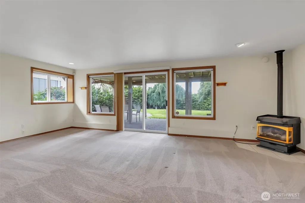 876 Rocky Point Drive Camano Island WA 98282