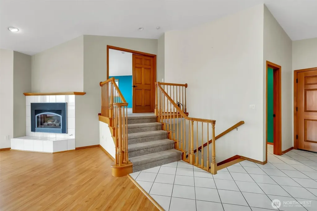876 Rocky Point Drive Camano Island WA 98282