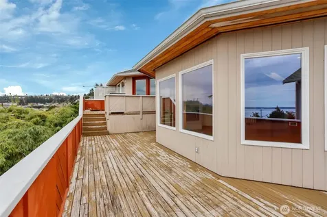876 Rocky Point Drive Camano Island WA 98282