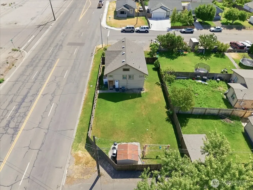 802 S 11th Avenue Pasco WA 99301
