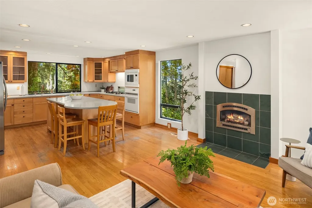 4336 E Mercer Way Mercer Island WA 98040