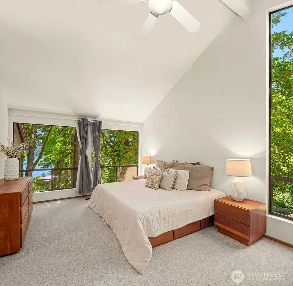4336 E Mercer Way Mercer Island WA 98040