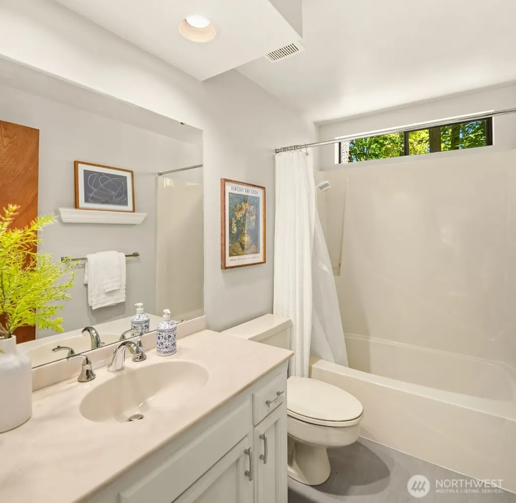 4336 E Mercer Way Mercer Island WA 98040