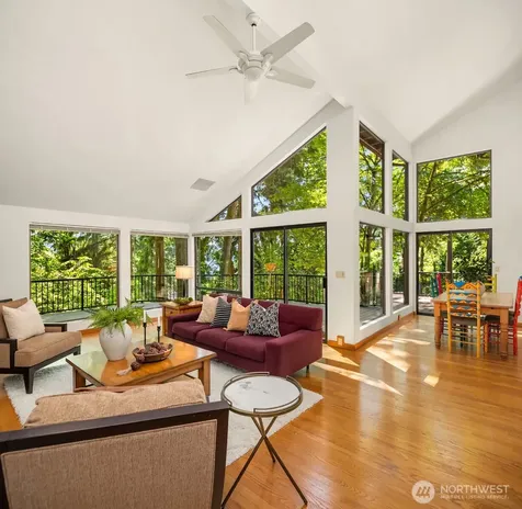 4336 E Mercer Way Mercer Island WA 98040