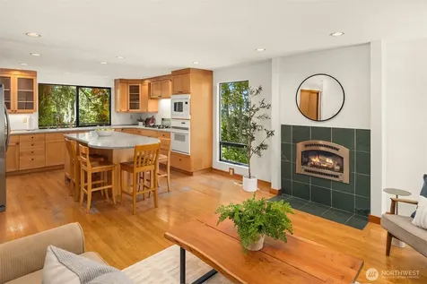 4336 E Mercer Way Mercer Island WA 98040
