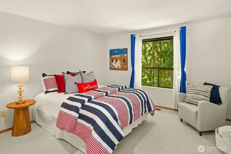 4336 E Mercer Way Mercer Island WA 98040