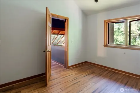 29601 131 Avenue SW Vashon WA 98070