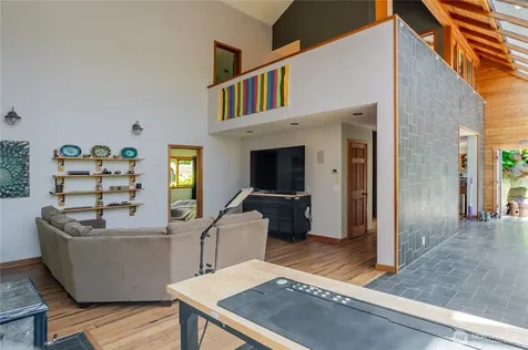 29601 131 Avenue SW Vashon WA 98070