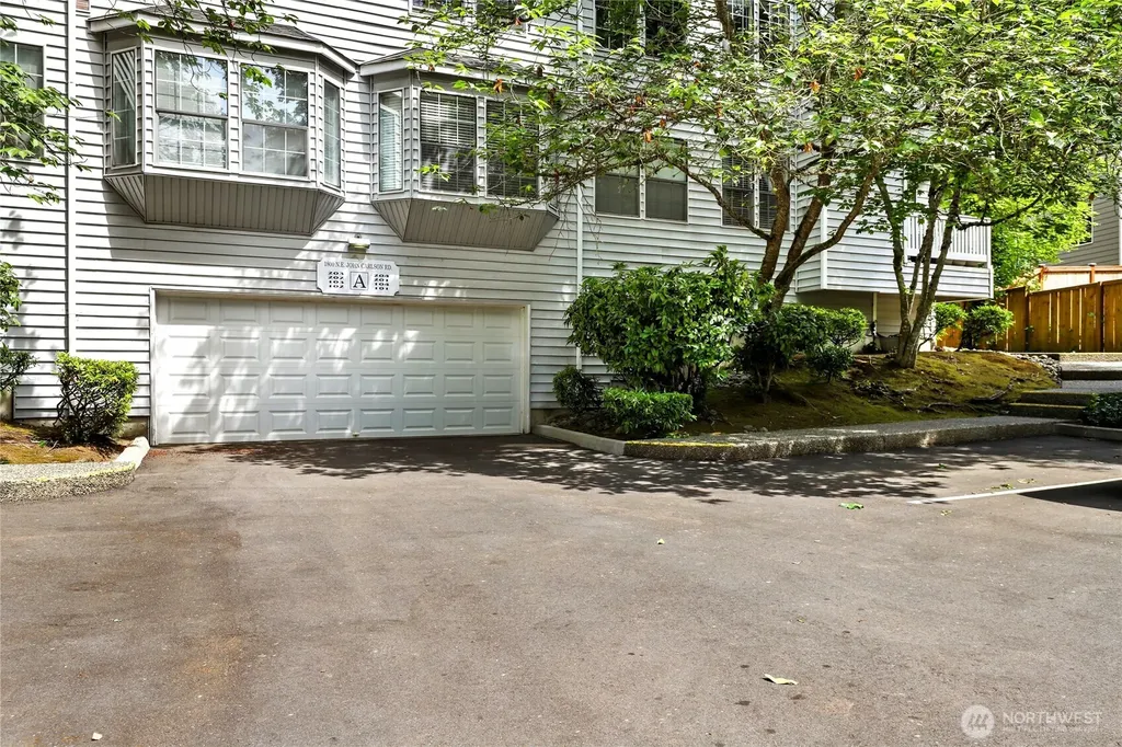 1800 NE John Carlson Road Bremerton WA 98311