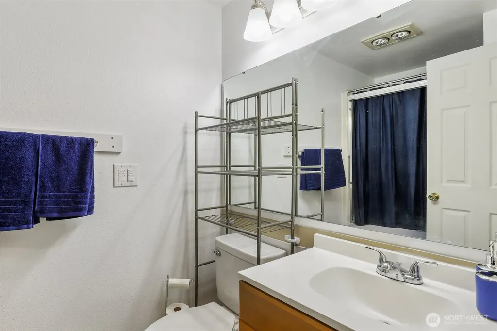 1800 NE John Carlson Road Bremerton WA 98311