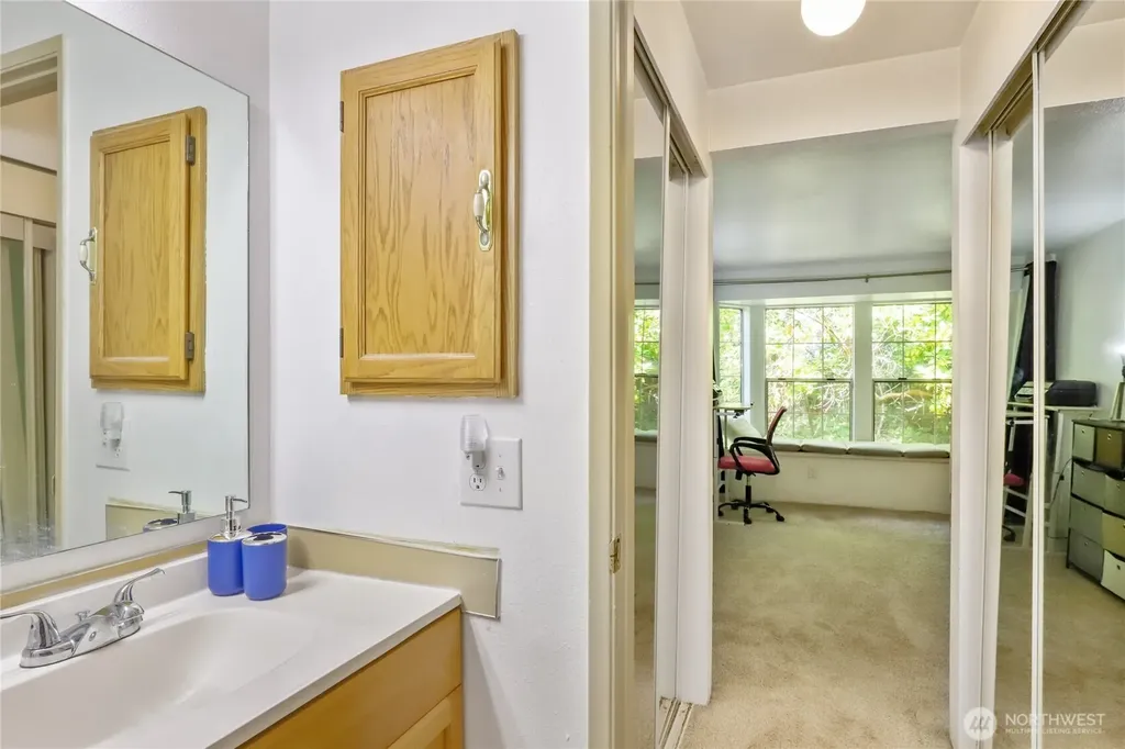 1800 NE John Carlson Road Bremerton WA 98311