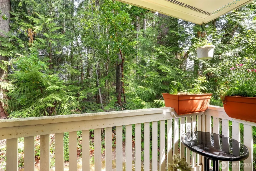 1800 NE John Carlson Road Bremerton WA 98311
