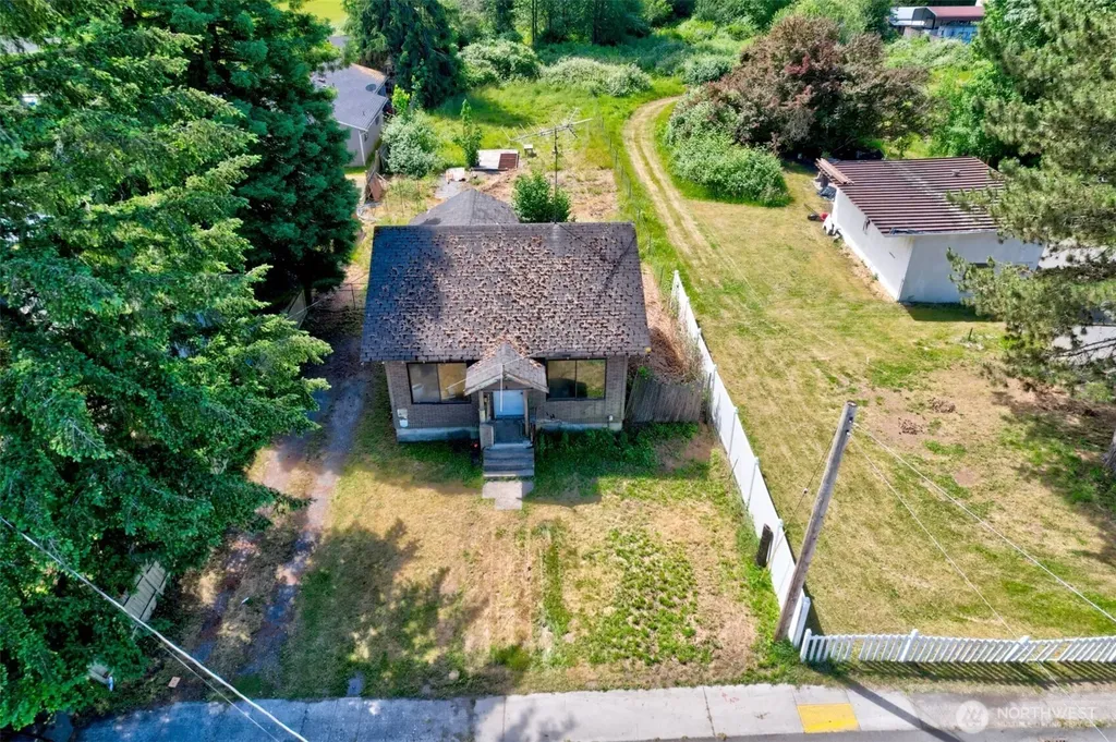 312 E Pioneer Street Granite Falls WA 98252