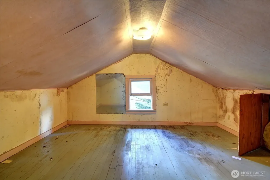 312 E Pioneer Street Granite Falls WA 98252
