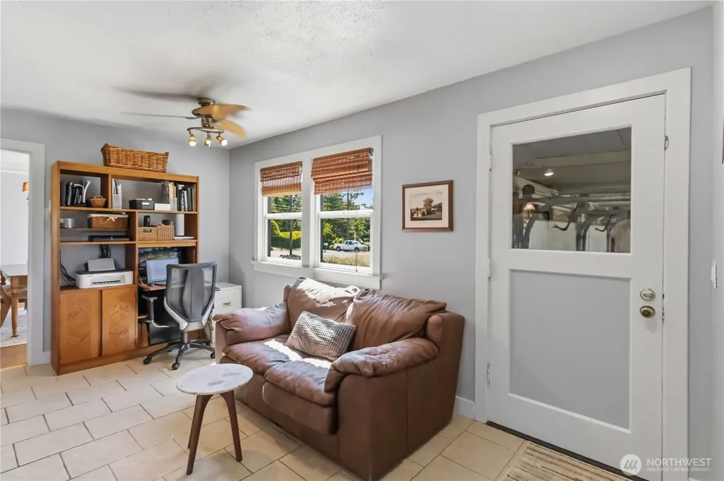 1921 Mt Brynion Road Kelso WA 98626