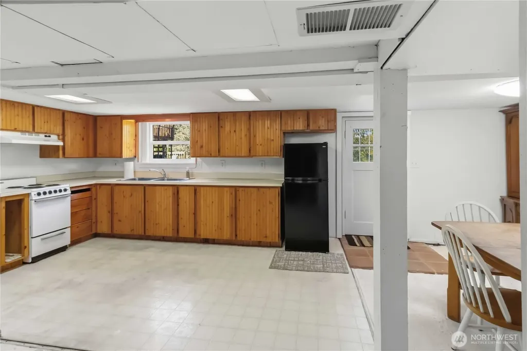1921 Mt Brynion Road Kelso WA 98626