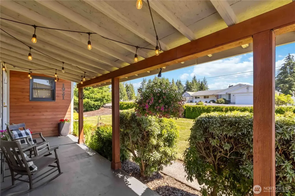 1921 Mt Brynion Road Kelso WA 98626
