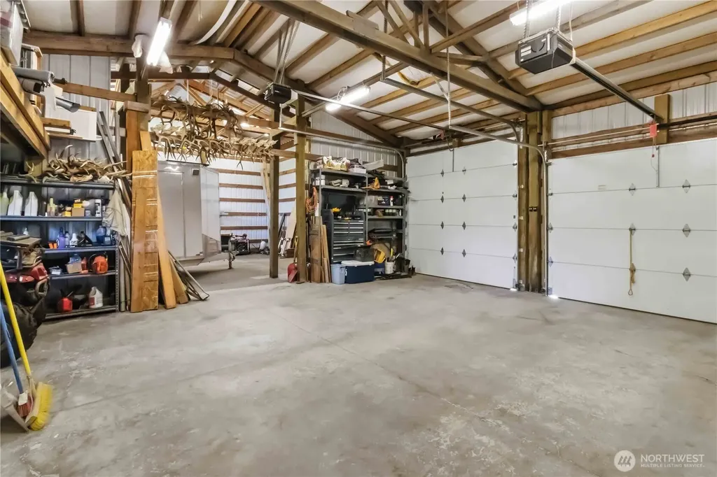 1921 Mt Brynion Road Kelso WA 98626