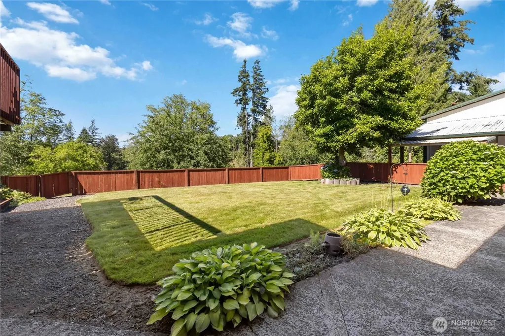 1921 Mt Brynion Road Kelso WA 98626