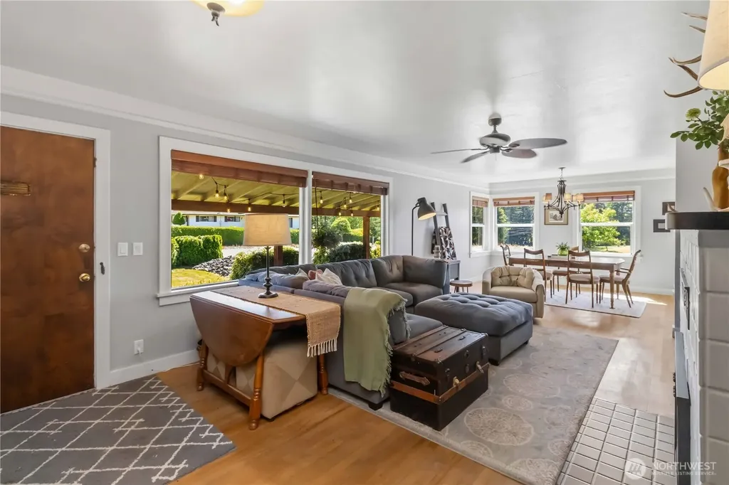 1921 Mt Brynion Road Kelso WA 98626