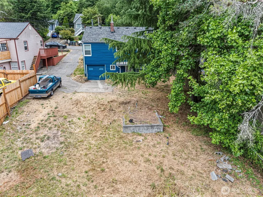 1948 N Callow Avenue Bremerton WA 98312