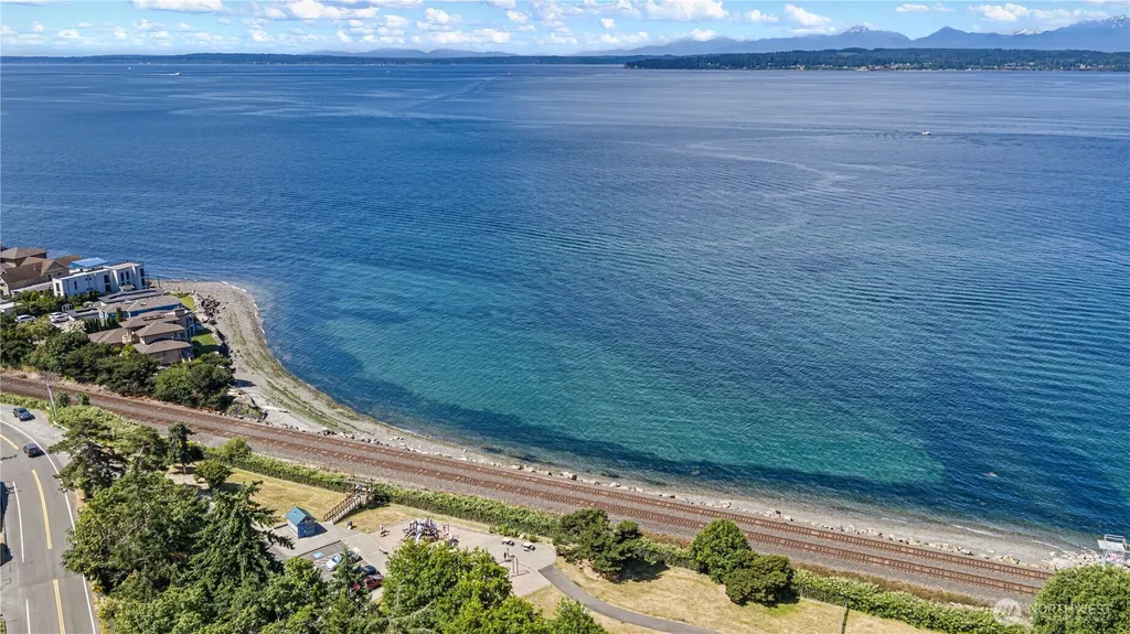 2410 NW 198th Street Shoreline WA 98177