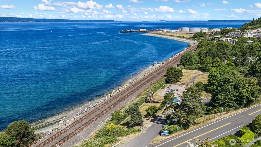 2410 NW 198th Street Shoreline WA 98177