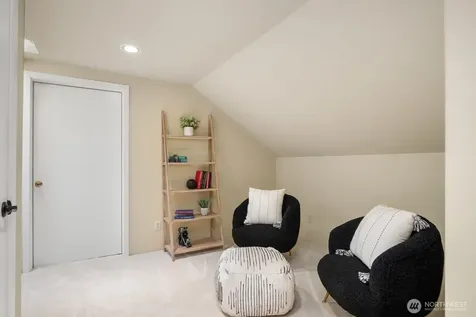 16 Bridlewood Circle Kirkland WA 98033